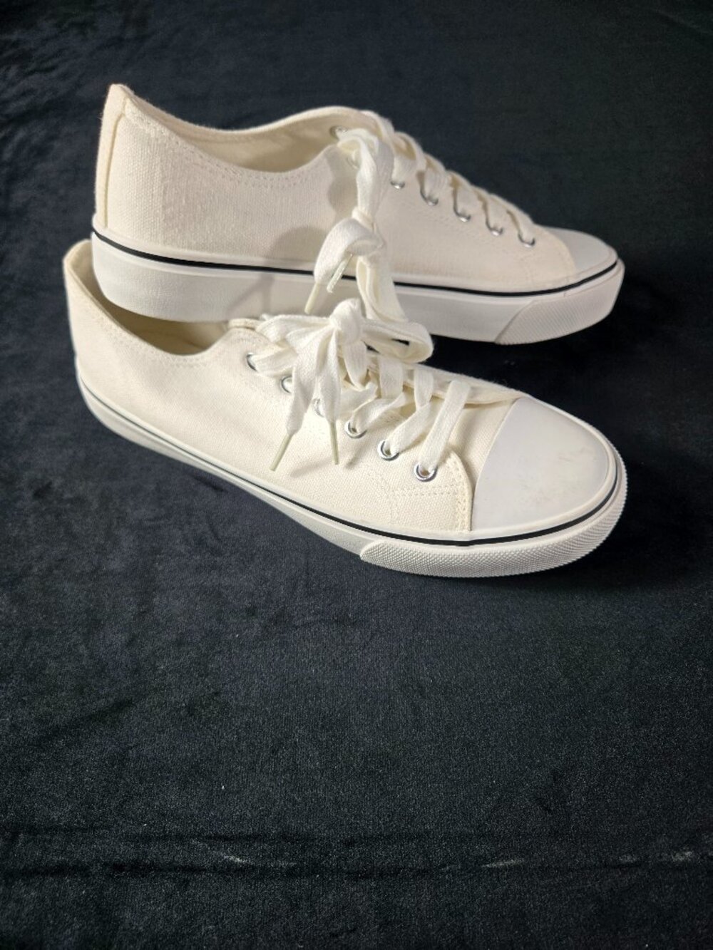 HOBIBEAR White Canvas Barefoot Sneakers US 8.5 EU 40 Zero Drop